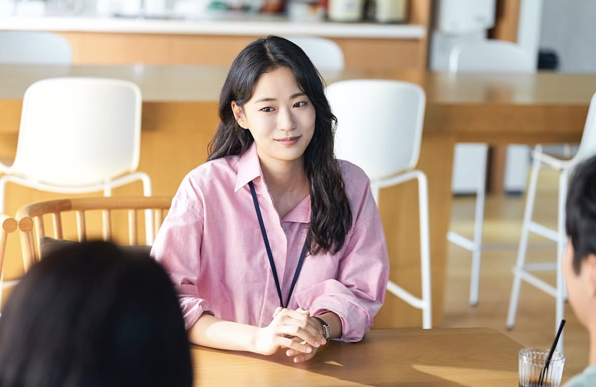 올해 새로운 넷플릭스 공무원으로 불리는 배우...jpg | 인스티즈