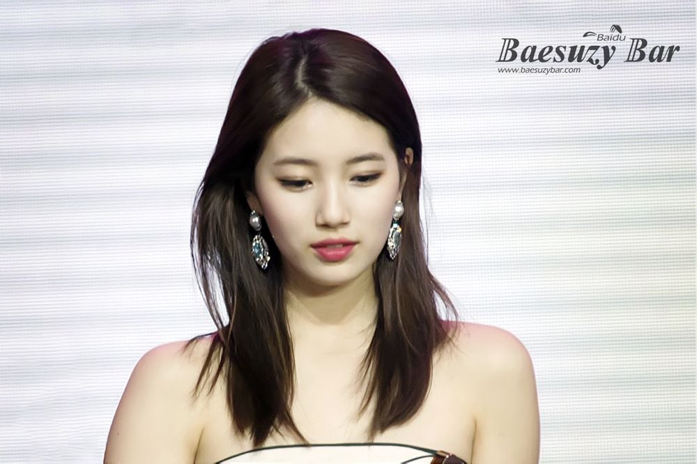 한복st 드레스 입었던 수지 중국시상식 | 인스티즈