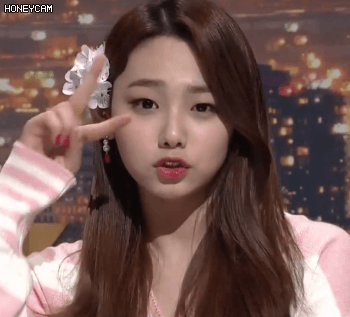 강미나 애교를 본 현실적인 남자 반응.gif | 인스티즈