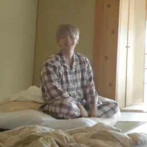 [잡담] 백현 이런 짤들 너무너무 좋아ㅠㅠㅠㅠㅠ | 인스티즈