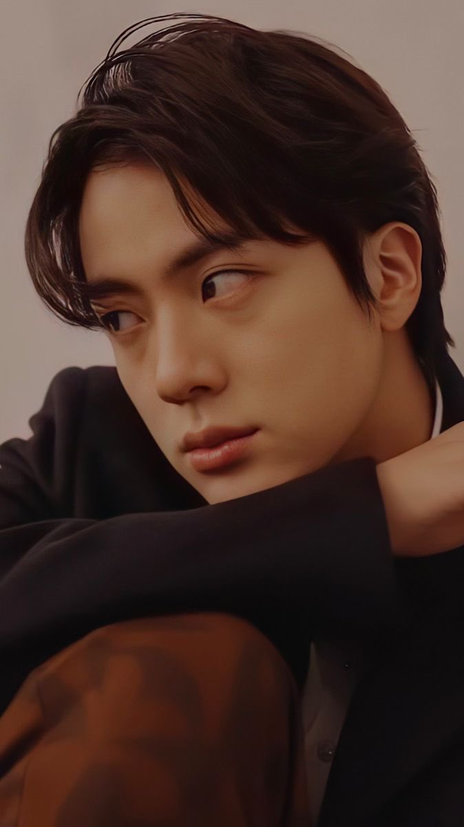 [잡담] 방탄 진 쟈근얼굴에 눈코입 좀 봐 | 인스티즈