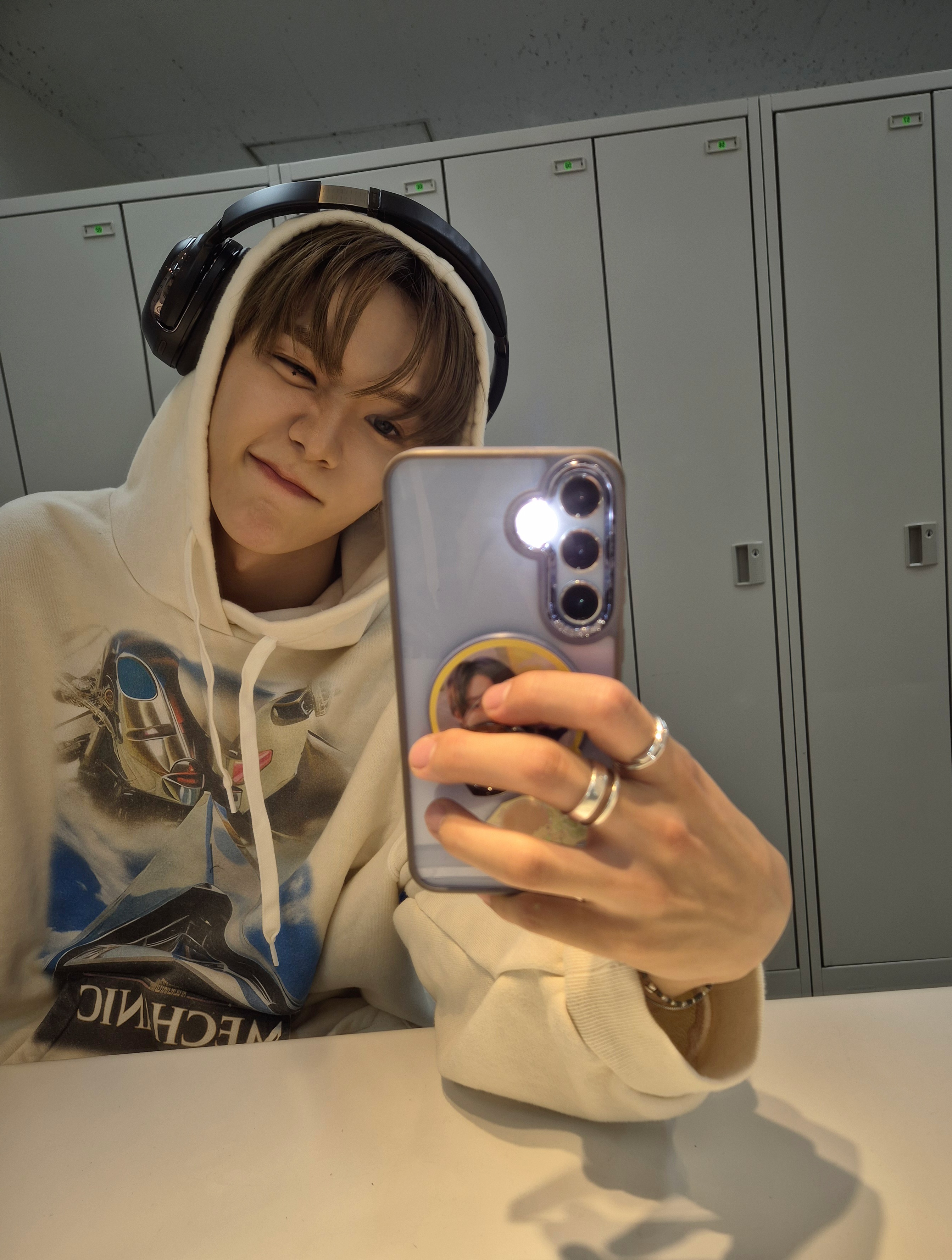 [잡담] 🥴 <<< 요거 뭔가 쇼타로 닮음 | 인스티즈
