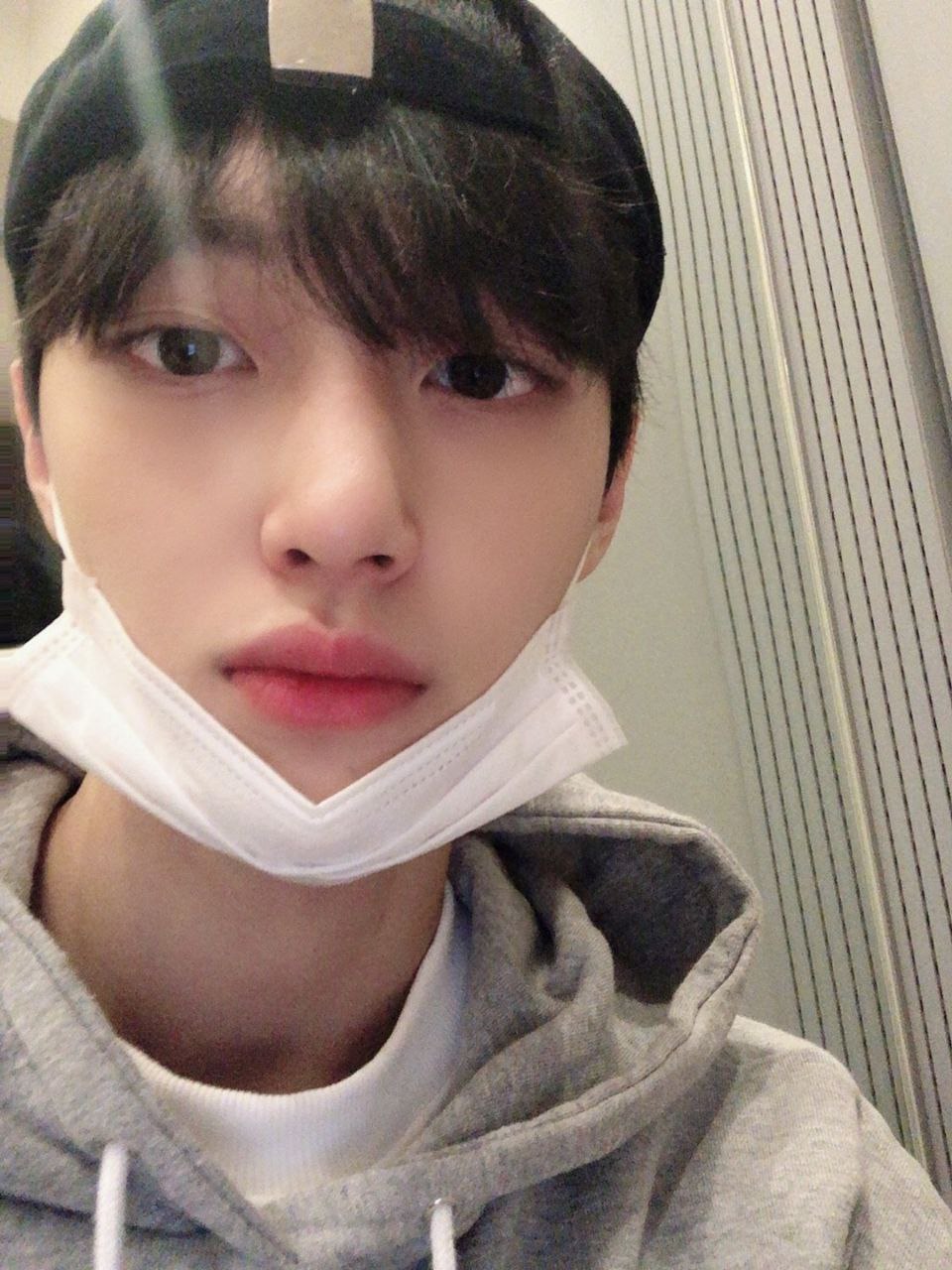 [잡담] 오늘 원빈이 라방 때 미자원빈이 다녀감 | 인스티즈