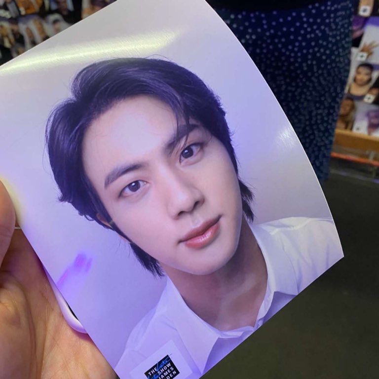 [잡담] 방탄 진 쟈근얼굴에 눈코입 좀 봐 | 인스티즈
