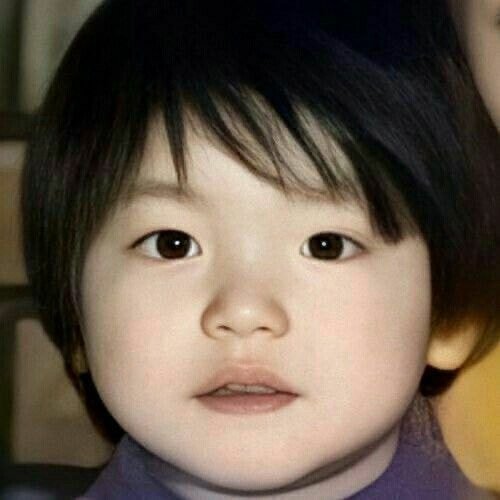 [잡담] 이 아기는 누구게 | 인스티즈