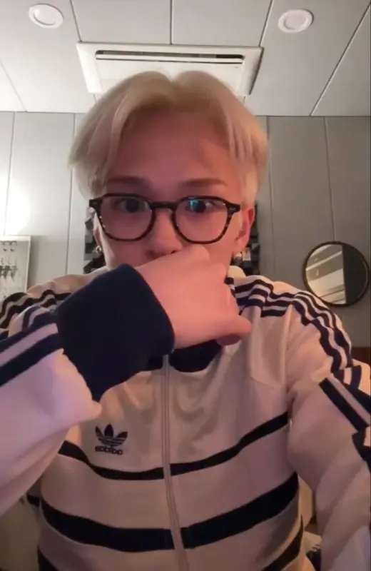 ㅈㄴㄱㄷ 분들 만화책 추천해 주세요 조건 있음 | 인스티즈