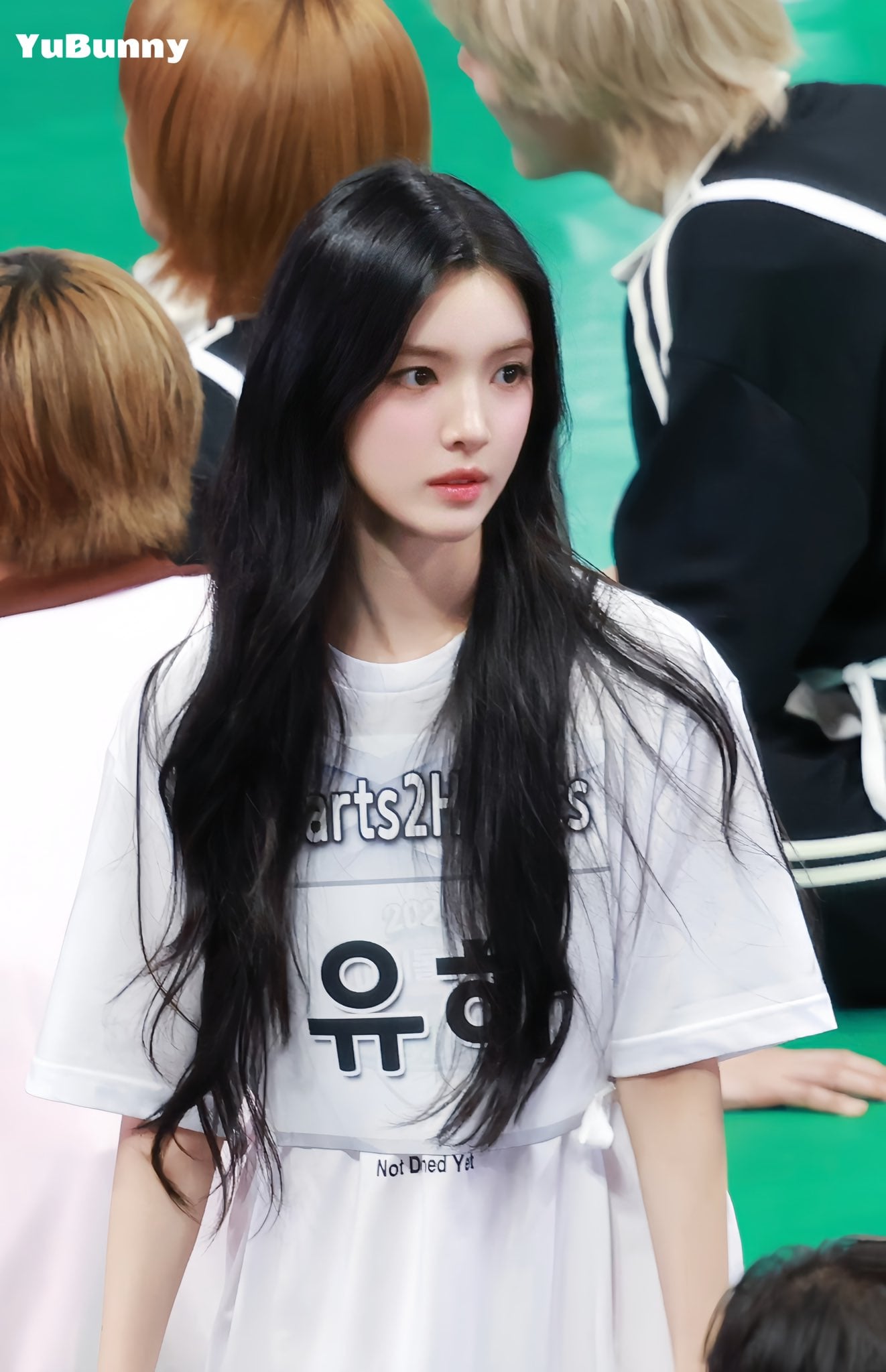 [잡담] 유하 흑발이나 흑갈발 빨리 보고싶음.. | 인스티즈