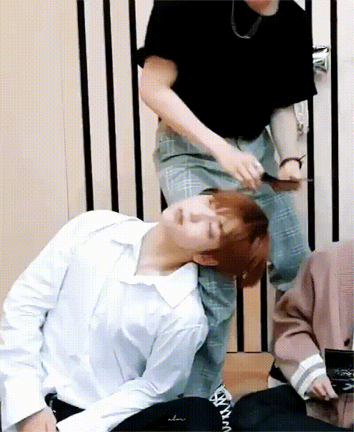 [잡담] 연준이가 대체 무슨 말을 했길래 수빈이 표정이 이럴까 | 인스티즈