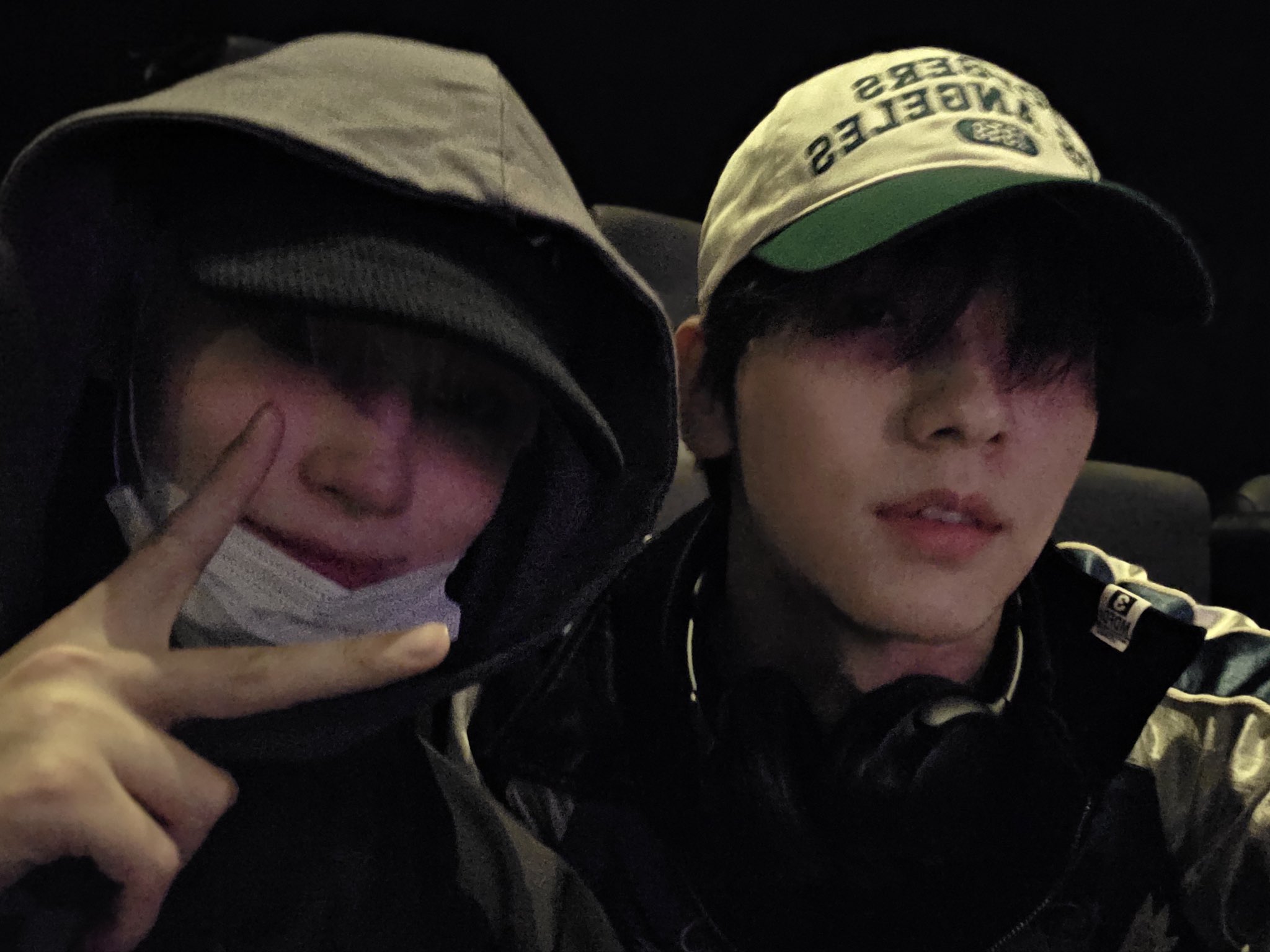 [잡담] 연준 수빈 진대 이후 포토그레이 찍은 거 진짜ㅋㅋ 연준이 짱귀야 | 인스티즈