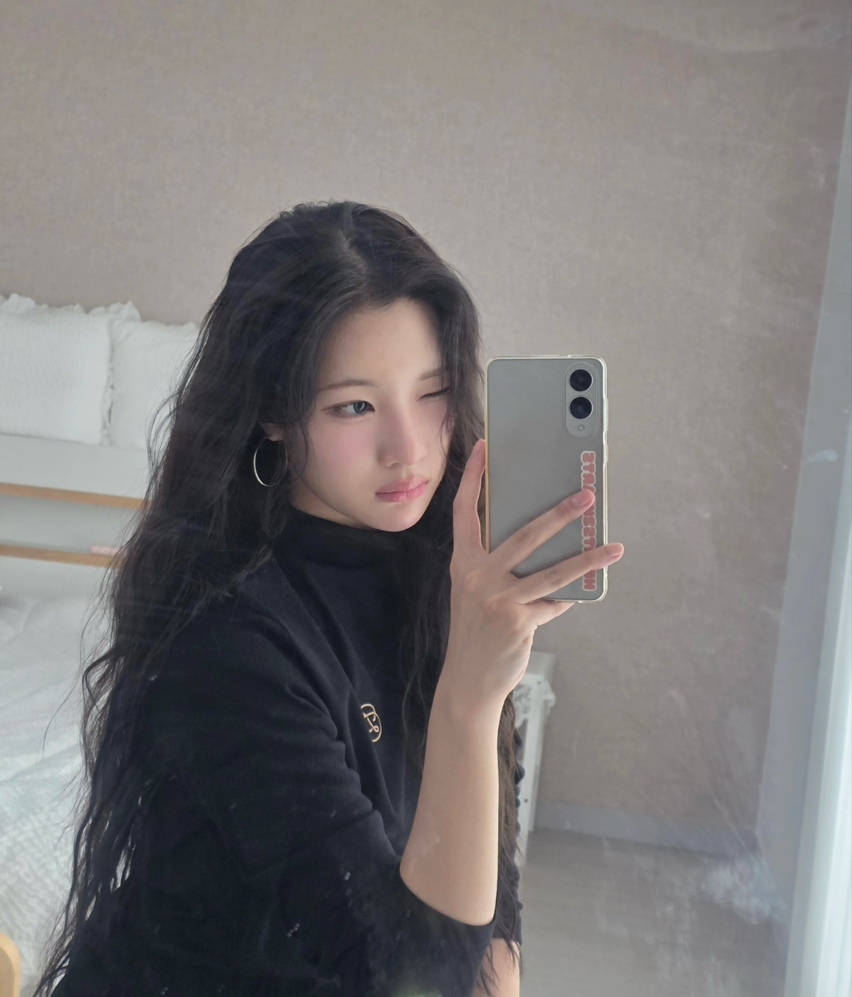 [잡담] 하투하주은링귀걸이너무잘어울려거의태어날때부터링귀걸이차고태어난수준 | 인스티즈