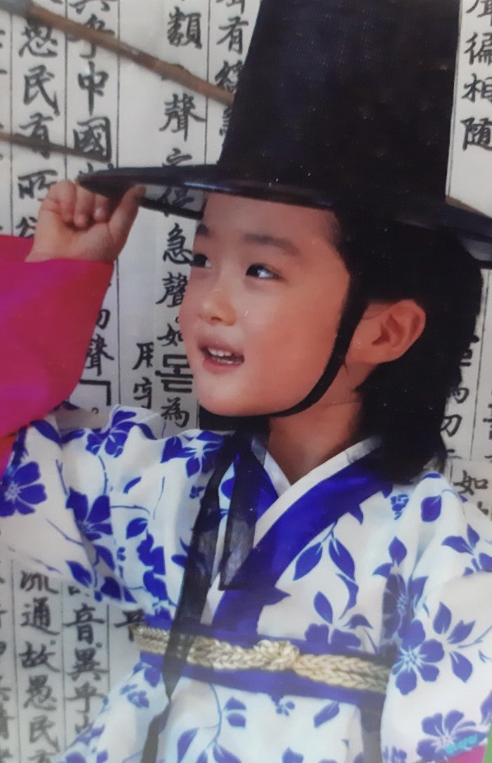 [잡담] 이렇게 잘생긴 어린이 어딨냐 | 인스티즈