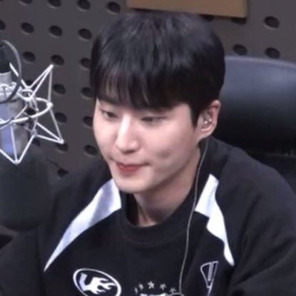 [잡담] 영케이 보조개 너무 ㄱㅇㅇ | 인스티즈
