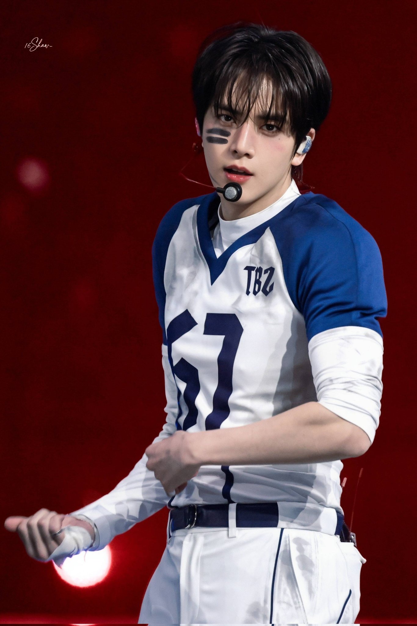 [잡담] 영훈 넘 잘생겼엉... | 인스티즈