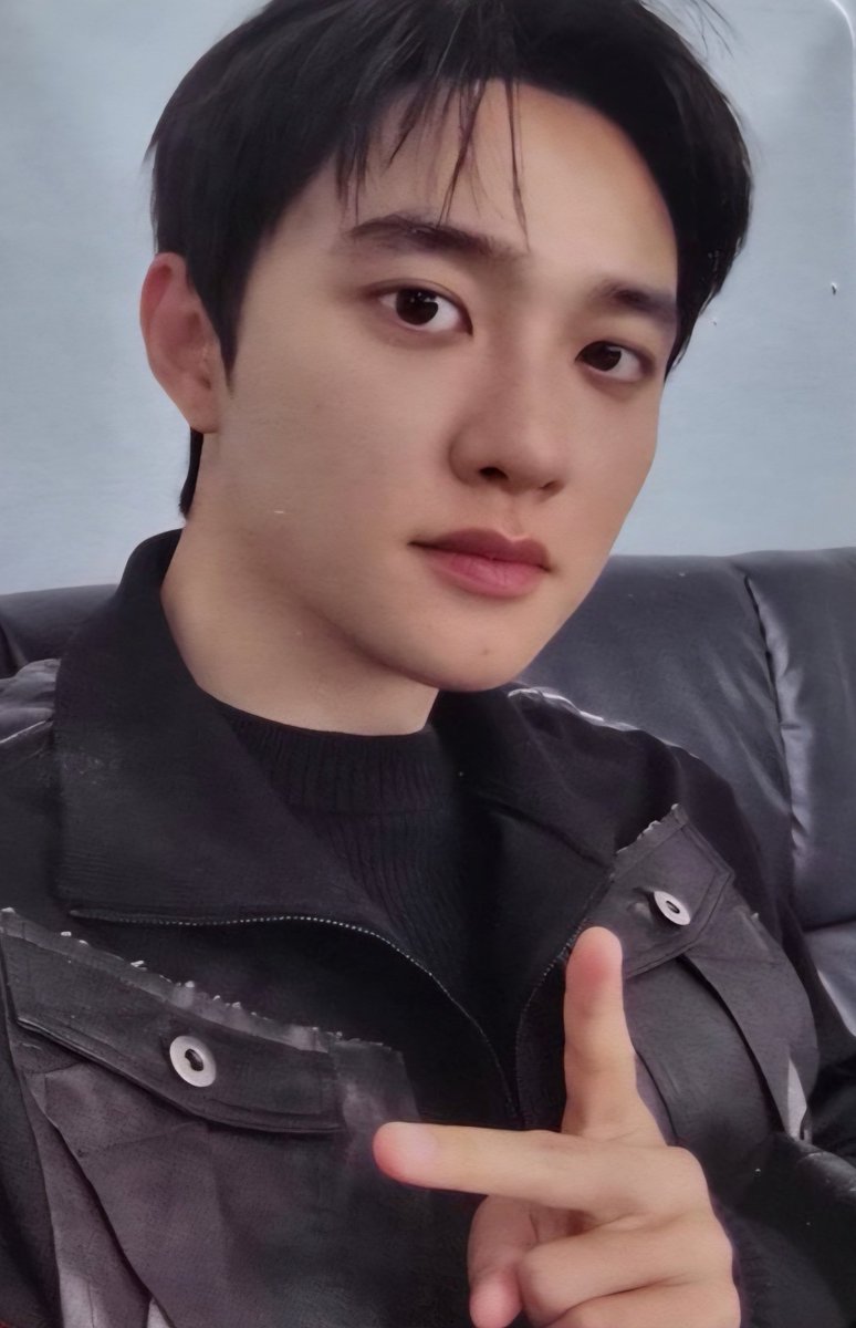 [잡담] 도경수 얼굴 진짜 말안되네 | 인스티즈