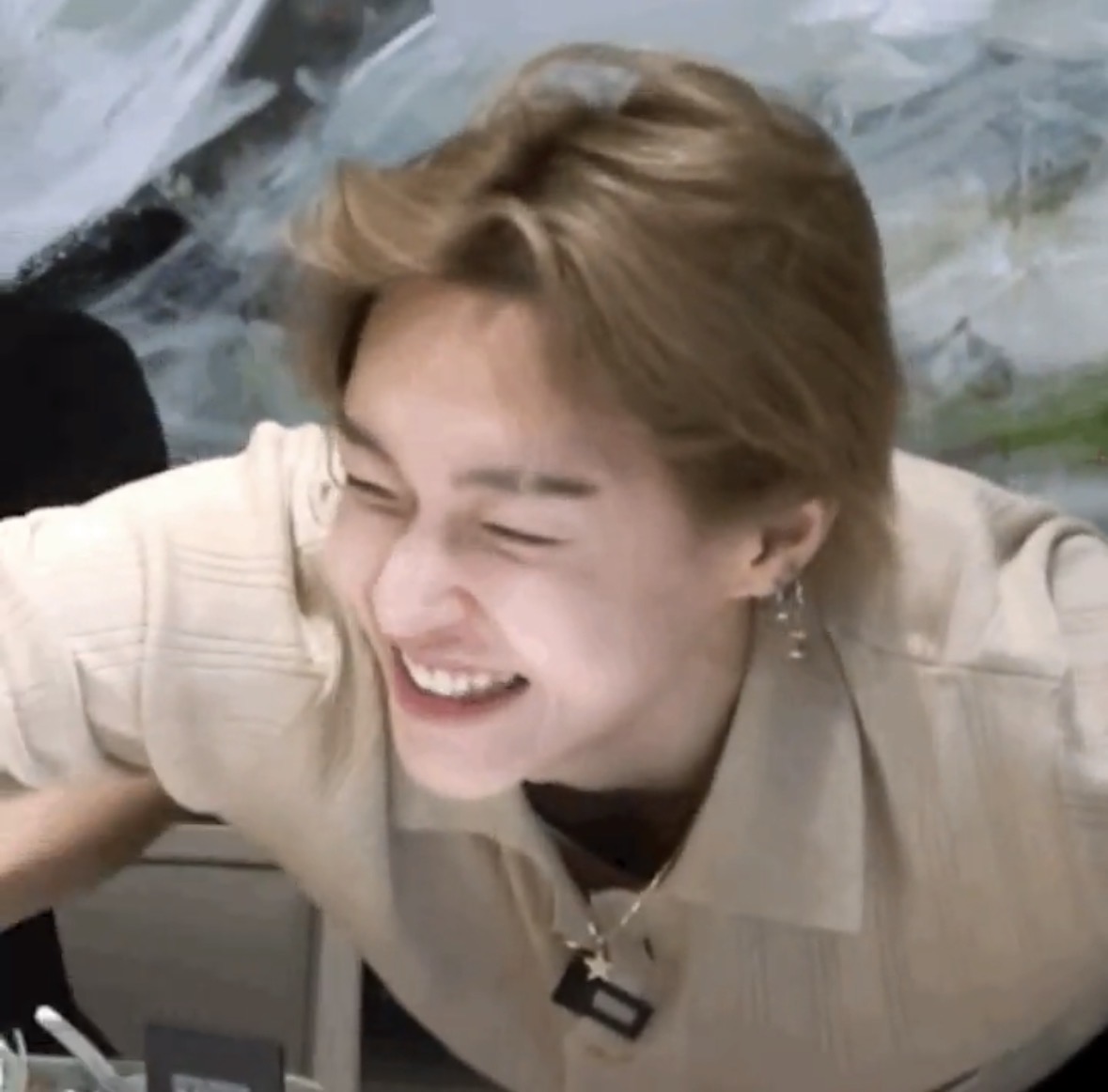 [잡담] 원빈이 이런 표정 처음 봄 | 인스티즈