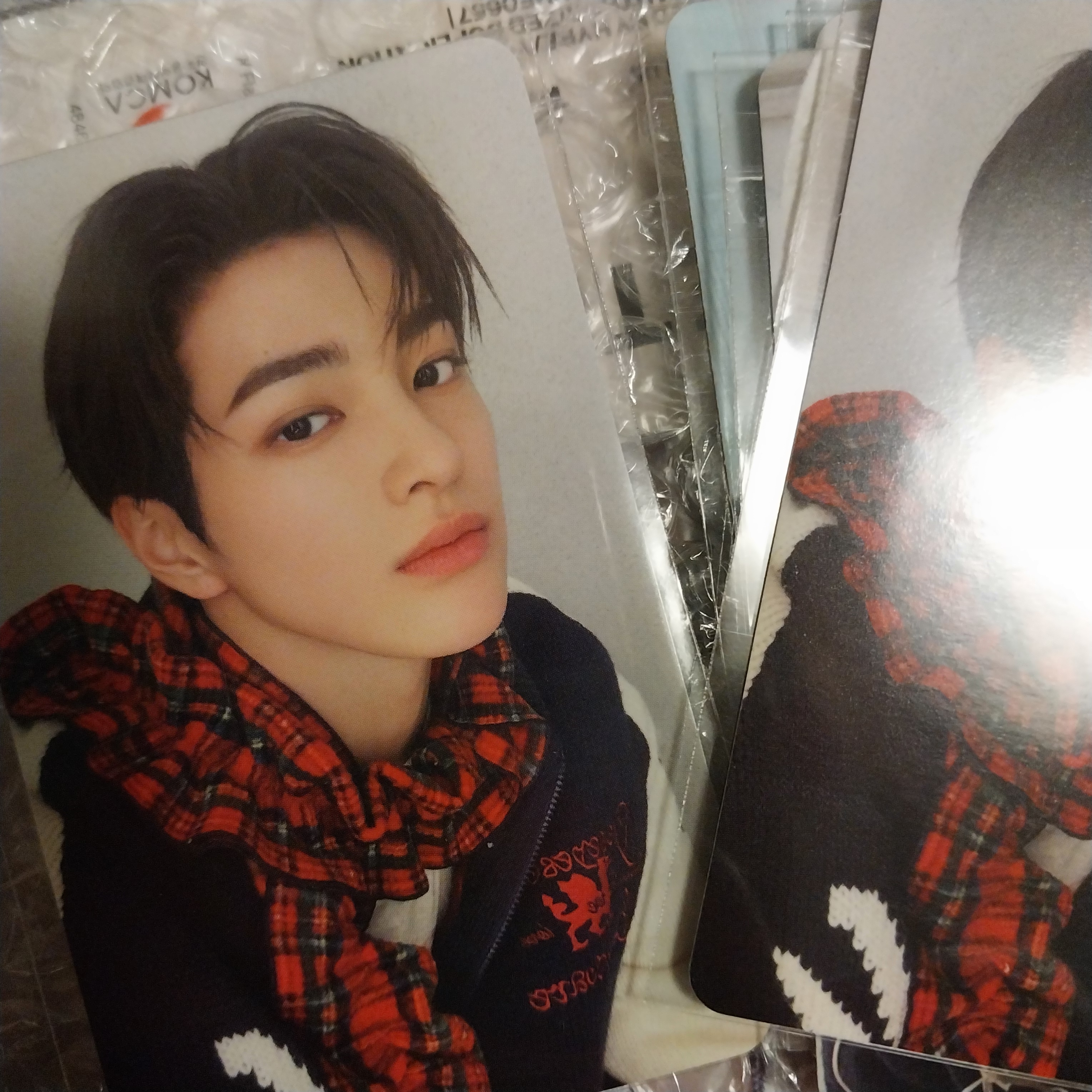 [잡담] 코르티스 포카 왔는데 너무 잘생김 | 인스티즈