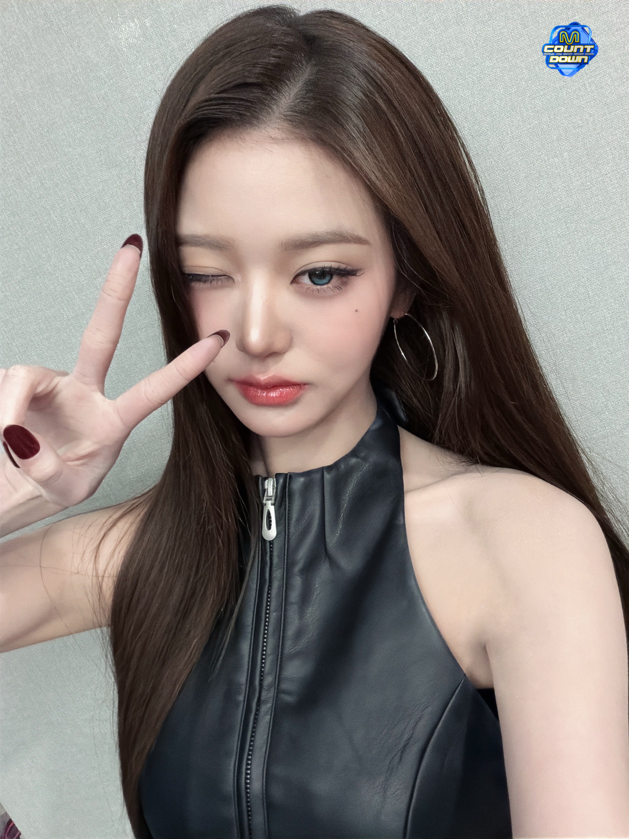 [잡담] 얘들아 여기서 누가 막내일 것 같아? | 인스티즈