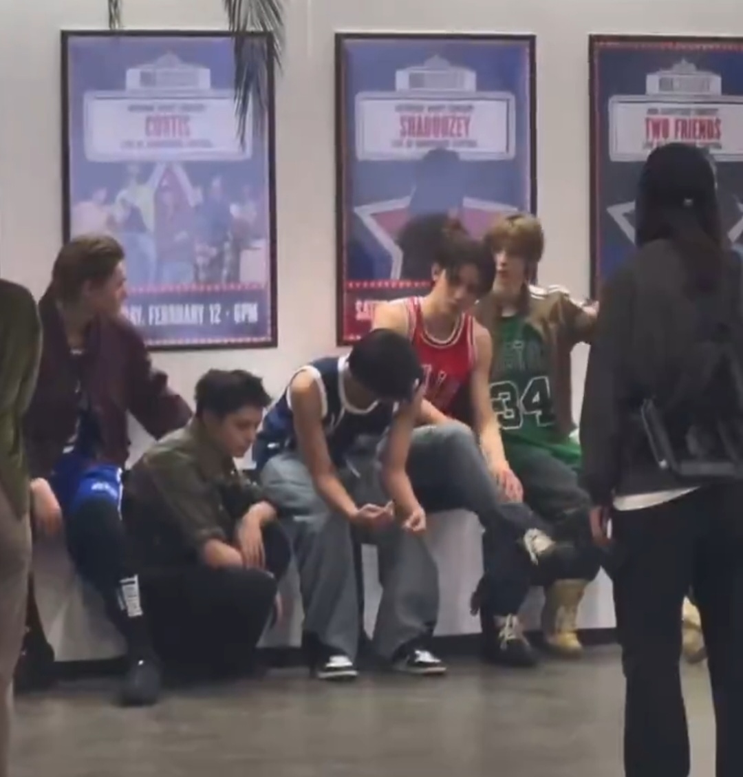 [잡담] 코르티스 엄앤안 저번부터 코디 감다살임 | 인스티즈