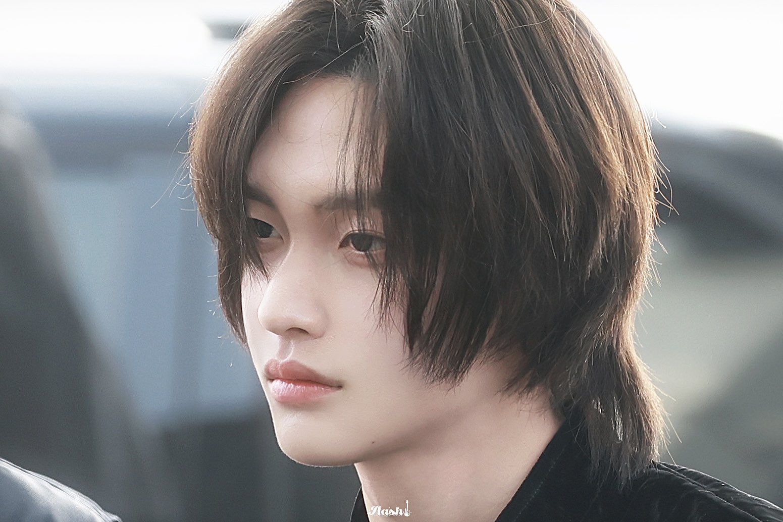 [잡담] 원빈 얼굴 옆태 개좋네 진짜 | 인스티즈