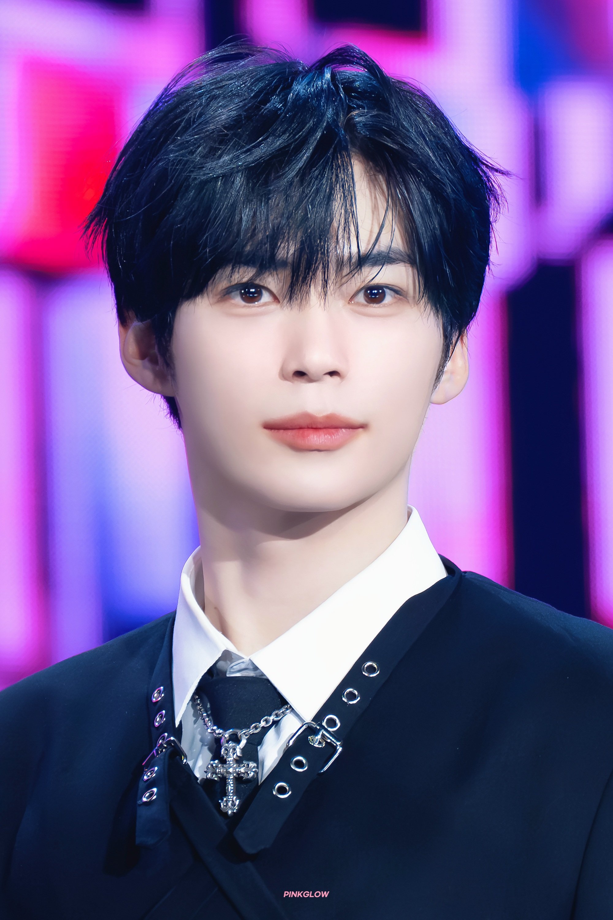 [잡담] 아 성한빈 진짜 잘생겼다 | 인스티즈