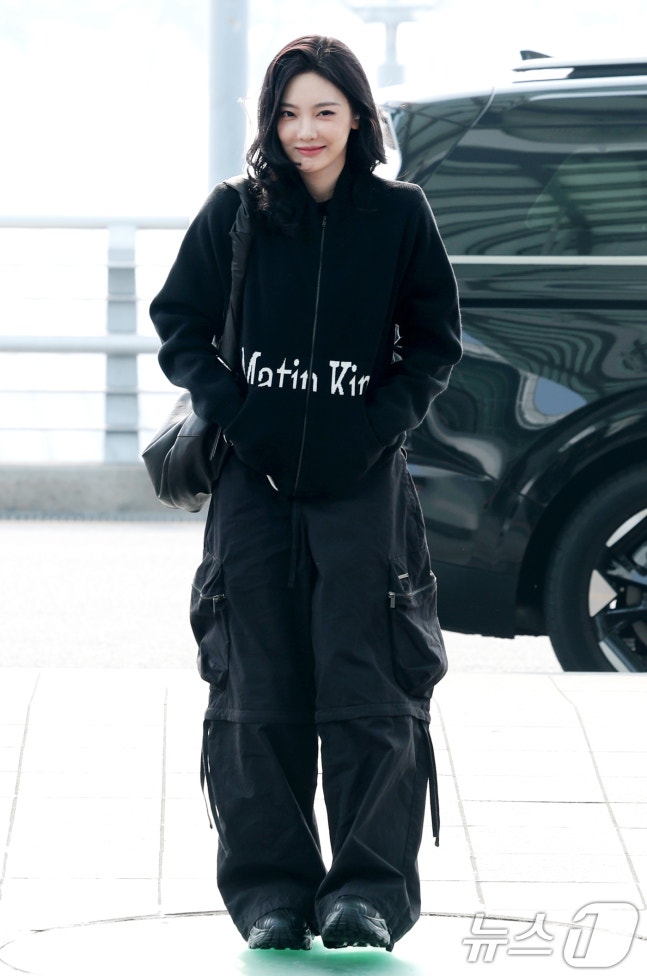 [잡담] 260213 에스파 태국 출국 기사사진 | 인스티즈