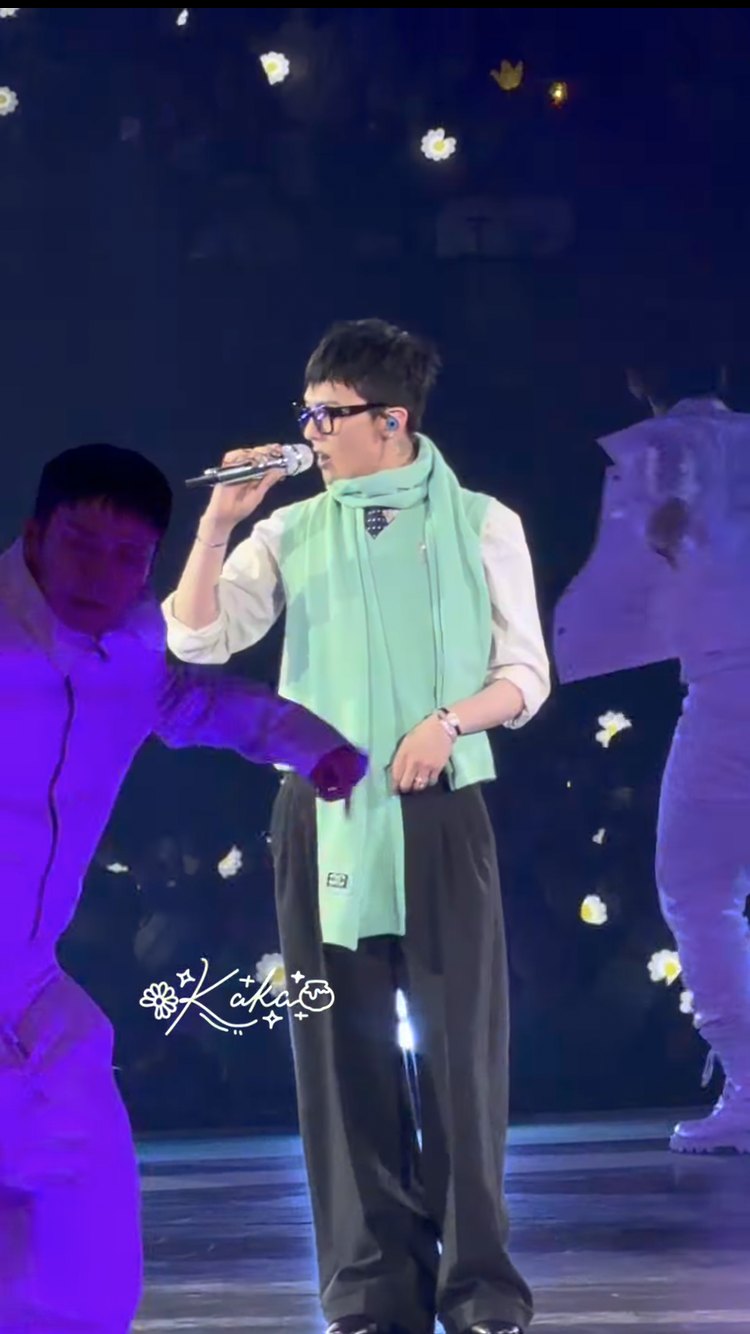 [잡담] 지디 오늘 개이뻐 | 인스티즈