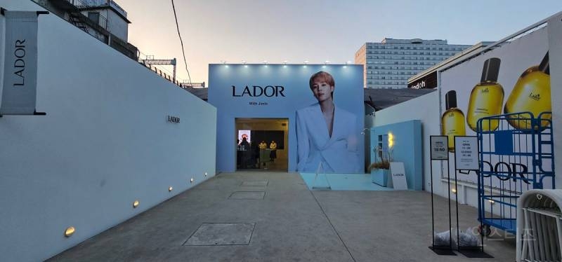 케이팝으로 도배된 성수 근황 | 인스티즈