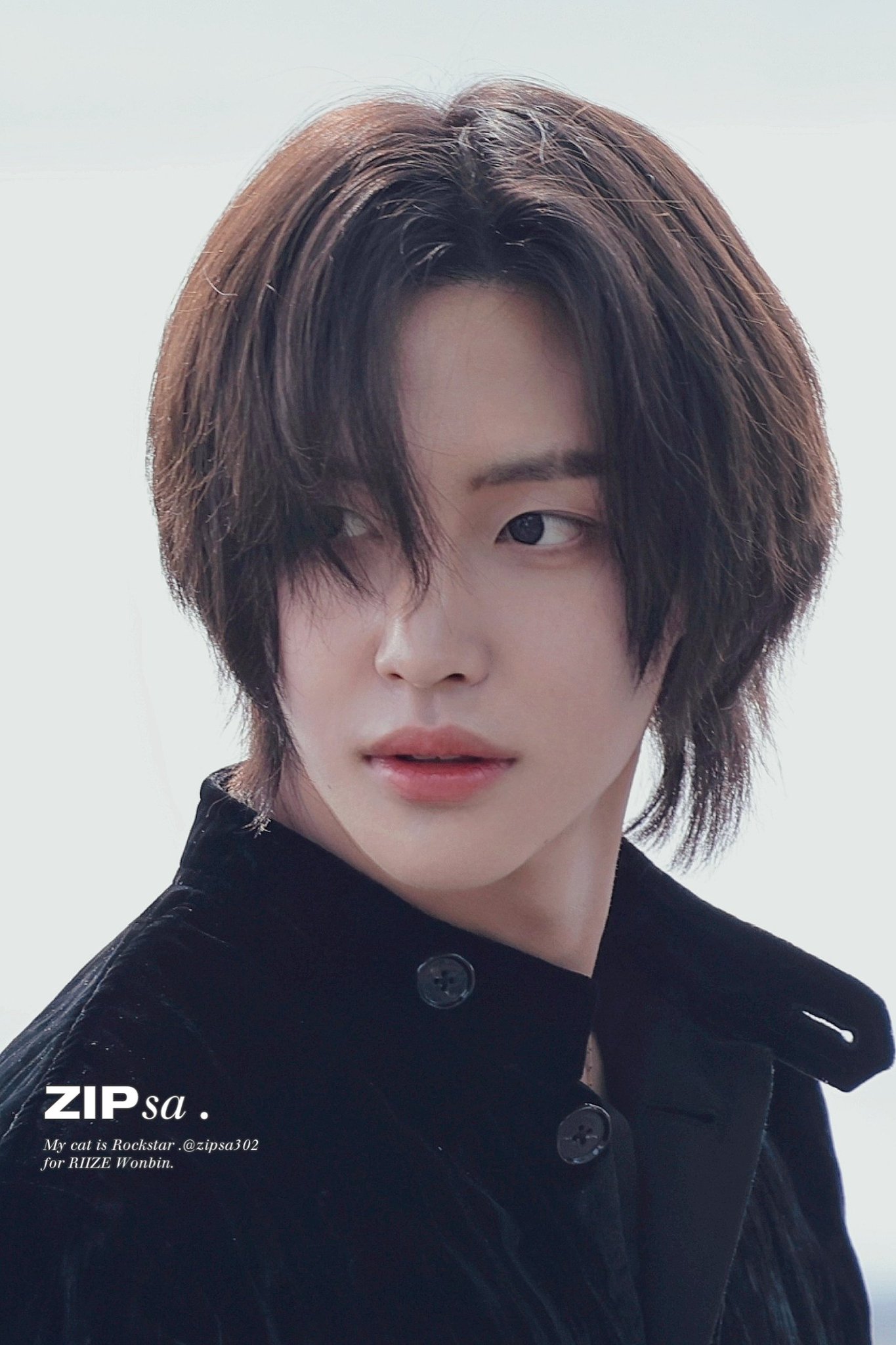 [잡담] 원빈이 방콕 도착하자마자 더워서 벗었꾸마 | 인스티즈