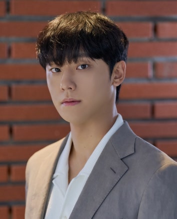 [잡담] 이도현 근데 뭔가 동안이네 | 인스티즈