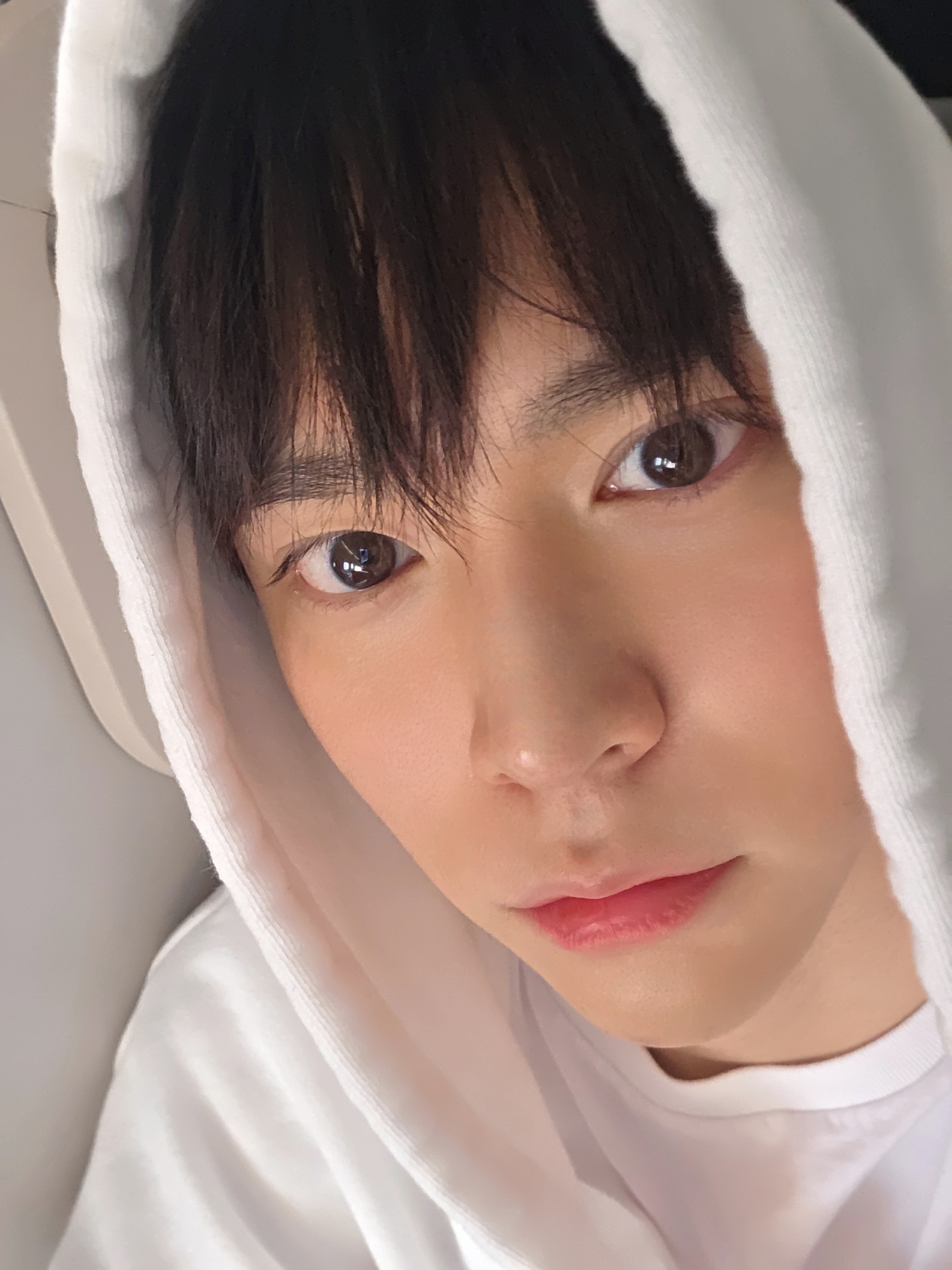 [잡담] 은석이 발렌타인 기념으로 셀카 줌.. | 인스티즈