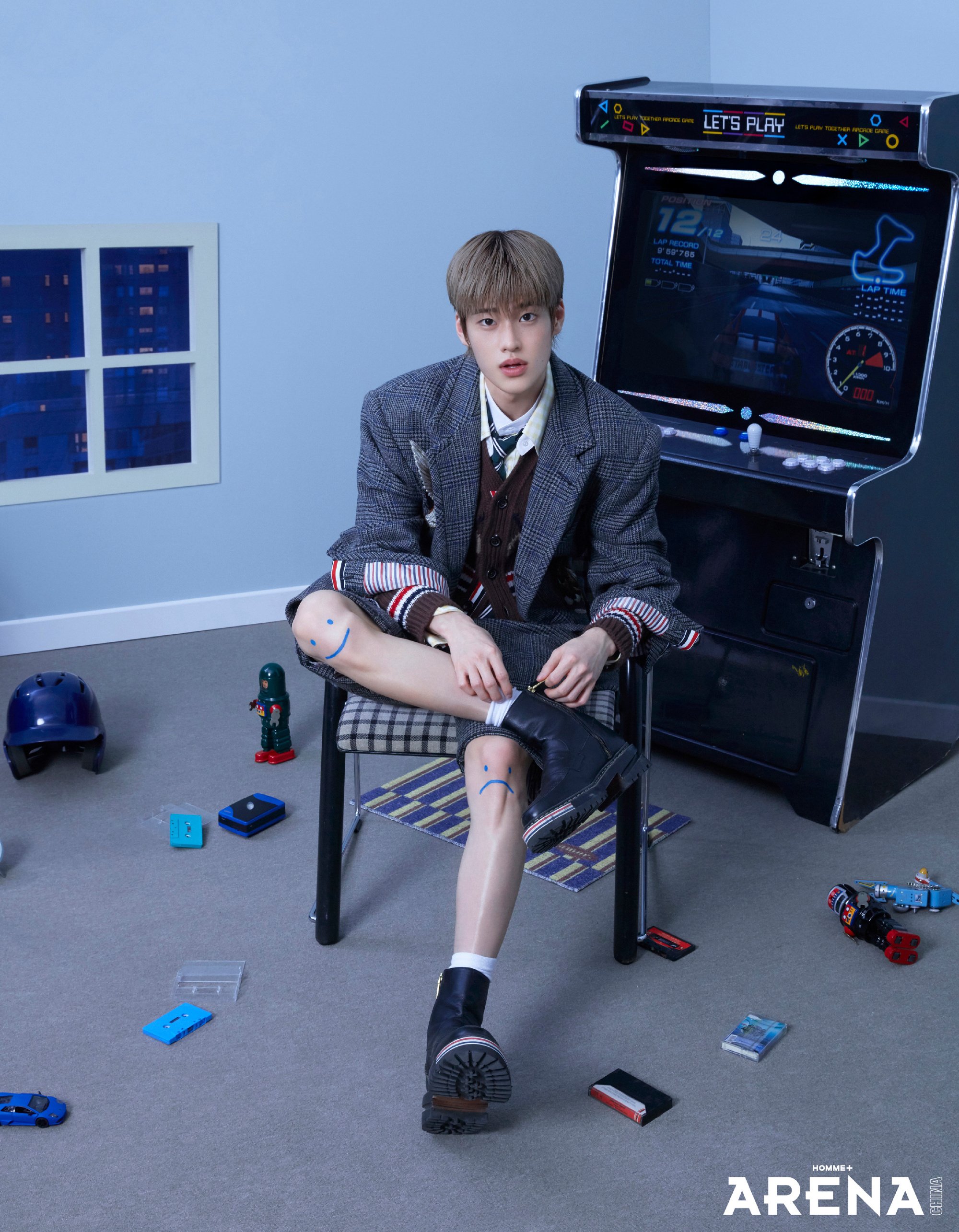 [잡담] 소희 무릎에 이거 진짜 그린건가? | 인스티즈