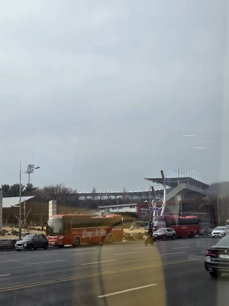 [잡담] 아까 지나가면서 랜필을 봐써 | 인스티즈