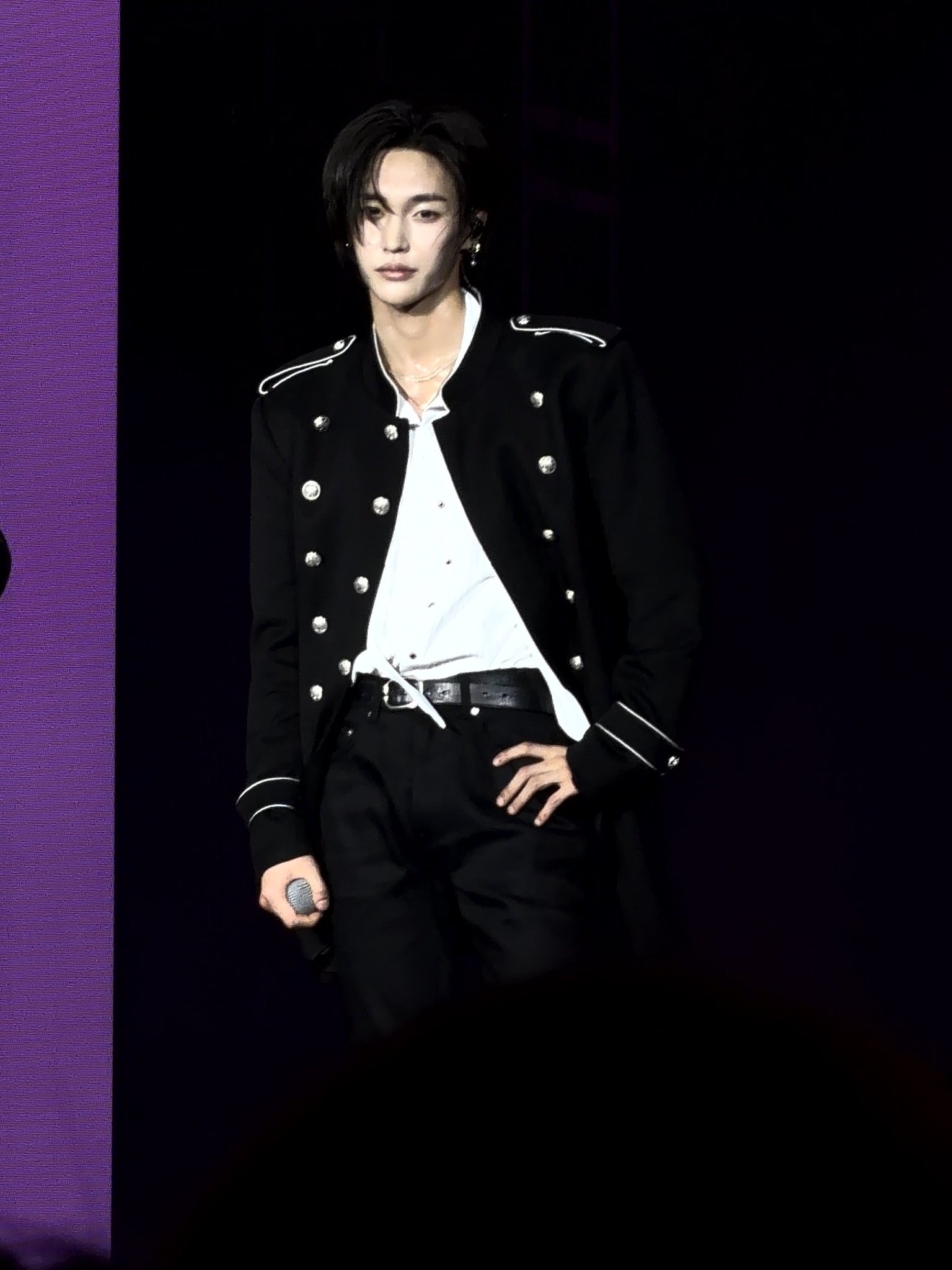 [잡담] 아니 미친ㅋㅋㅋㅋㅋ 폰카 저화질 속에서도 뚜렷하다 ㅈㅇ 원빈 | 인스티즈