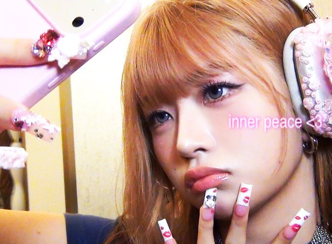 [정보/소식] 'THE NARCISSISTIC GURLS CAMPAIGN' with 아이브 레이, 안유진 | 인스티즈