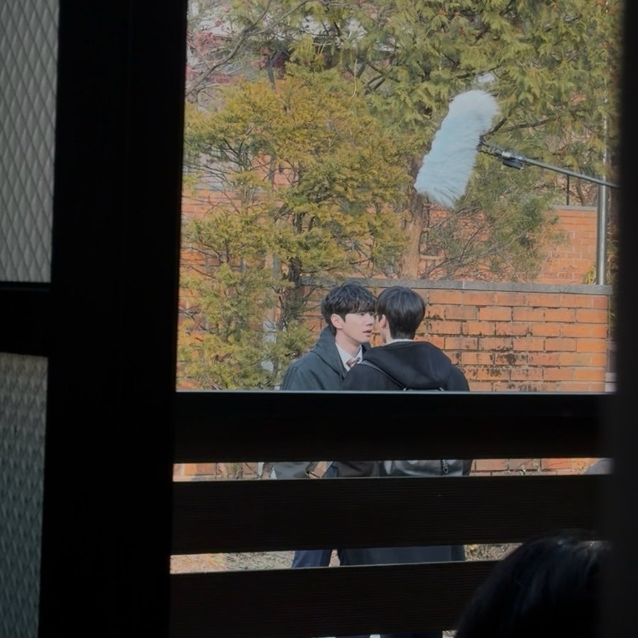 [잡담] 포핸즈) 포핸즈 첫 목격짤 떴을때 부터 기대했는데 | 인스티즈