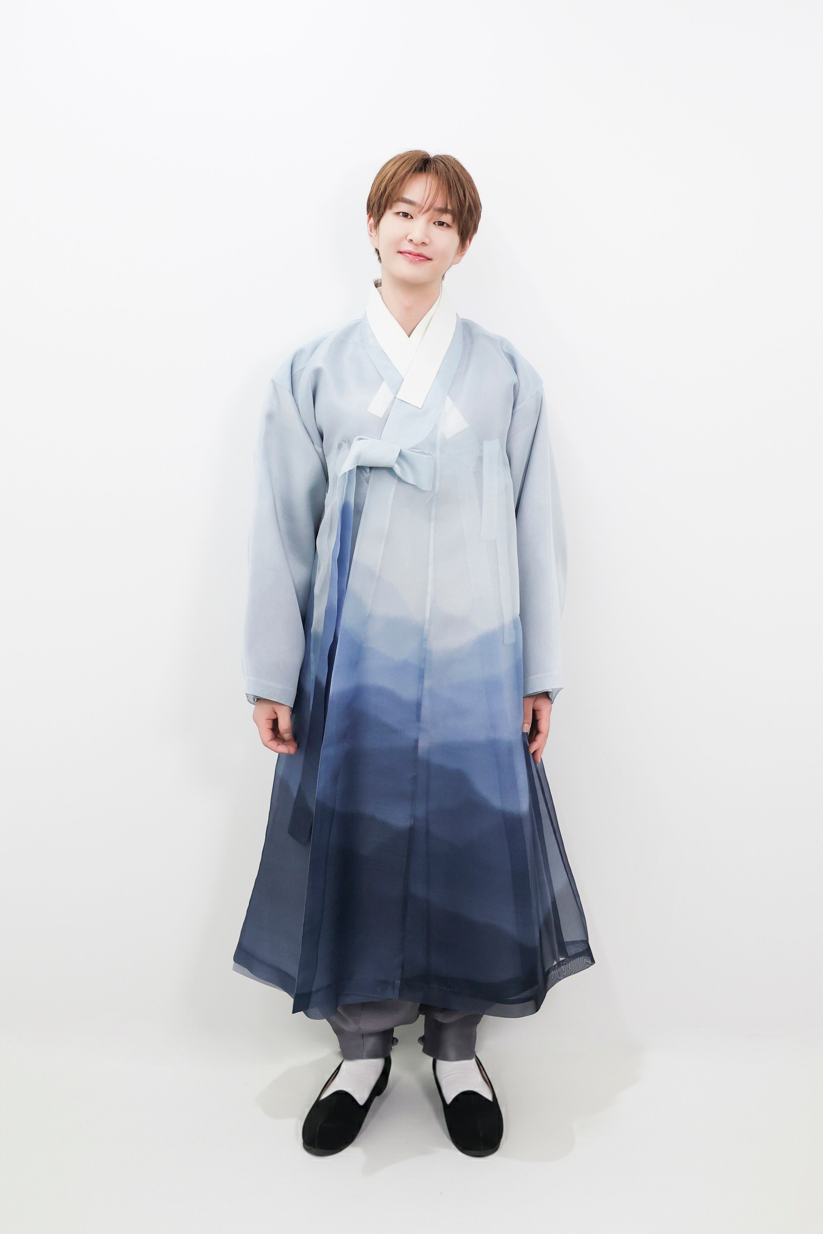 [잡담] 온유 한복사진 떴다!! | 인스티즈