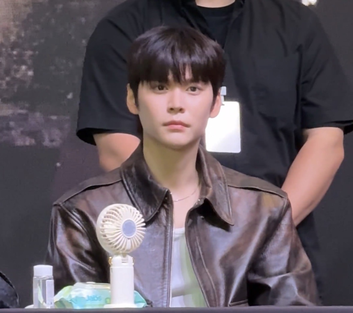 [잡담] 은석이 오늘 너무 예쁨.. | 인스티즈