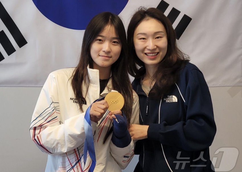 [잡담] 최가온 최민정 투샷 떴다 | 인스티즈