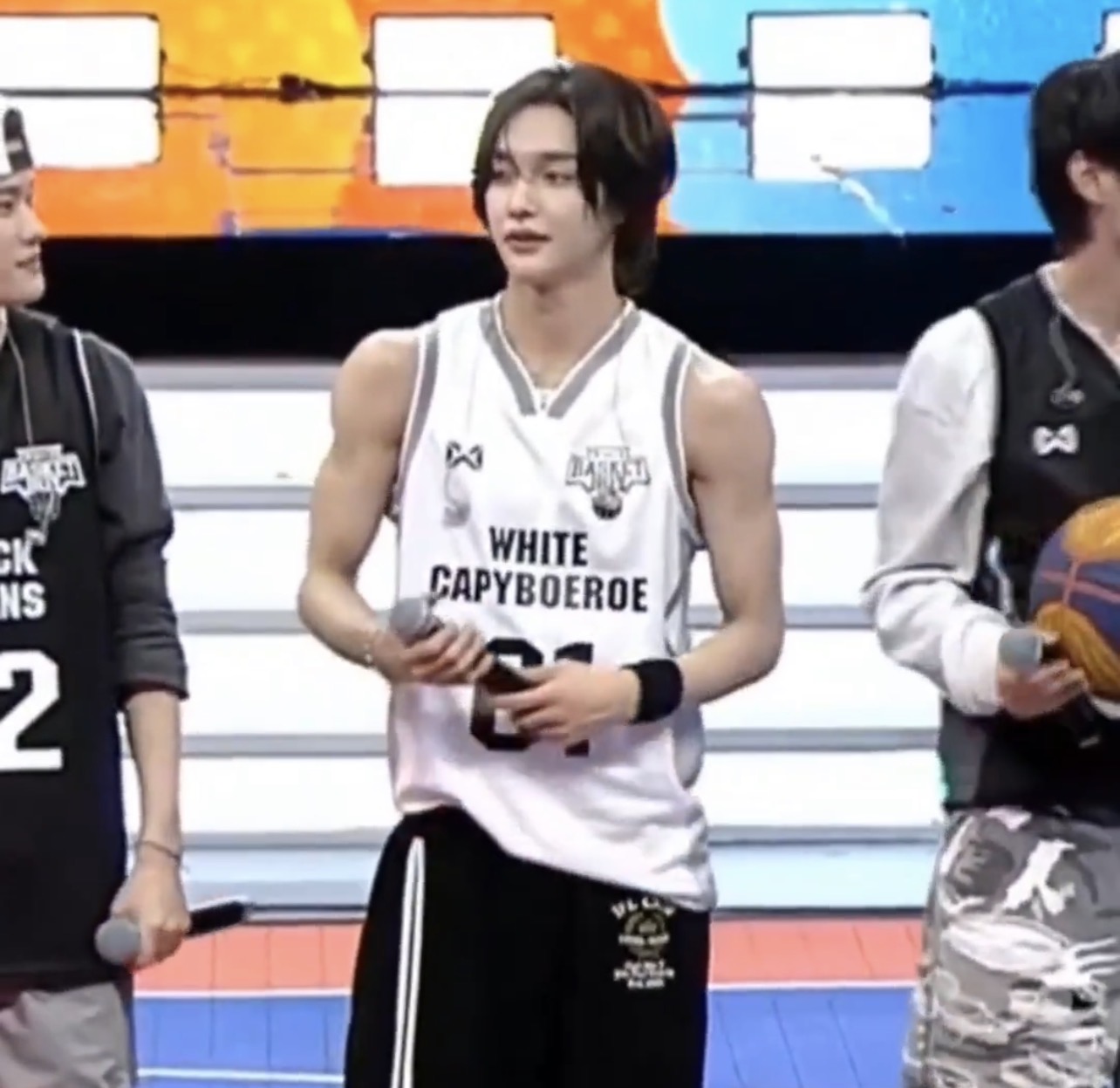 [잡담] 원빈 몸 봐; ㅁㅊ | 인스티즈