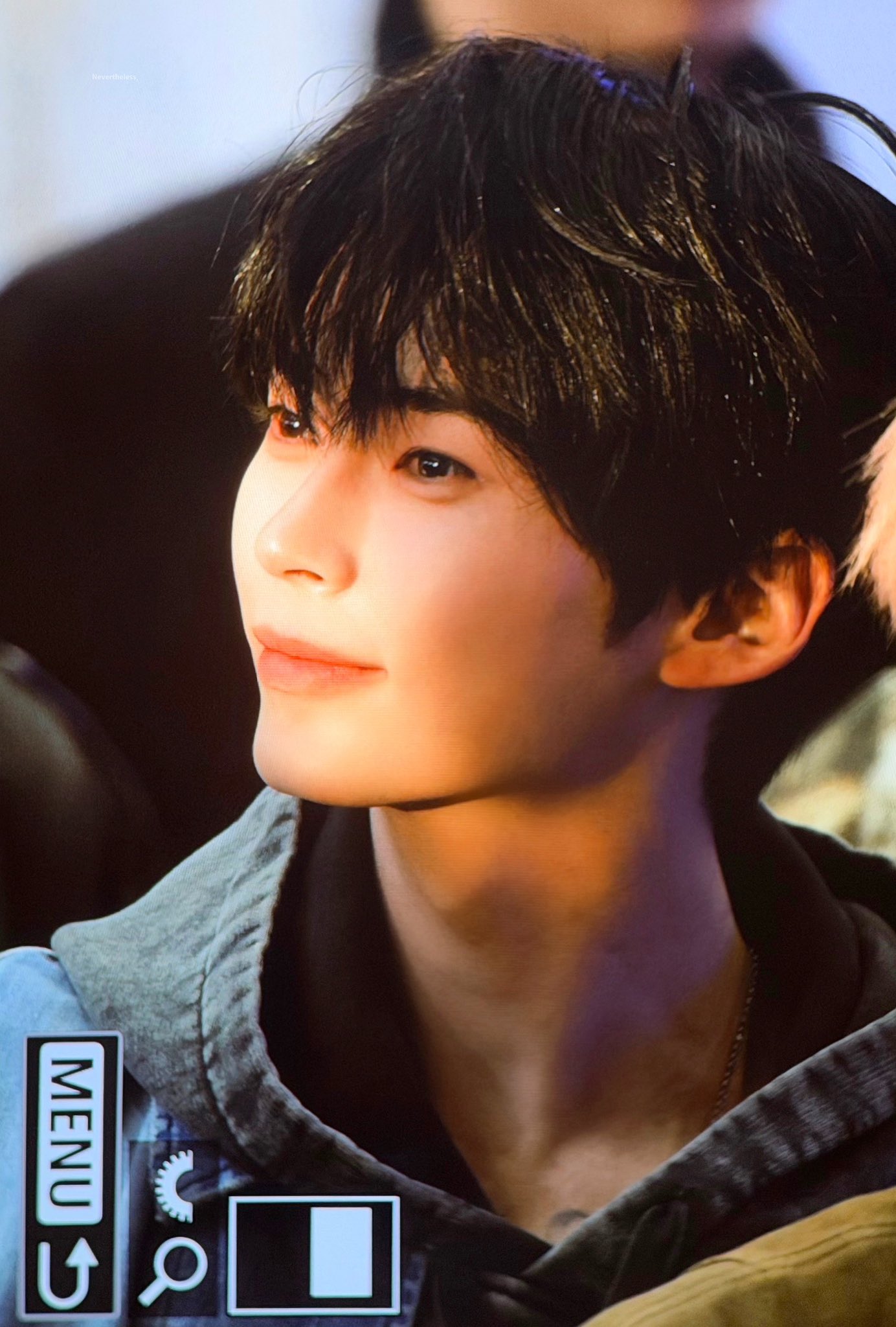 [잡담] 자연광 성한빈 예쁘다 | 인스티즈