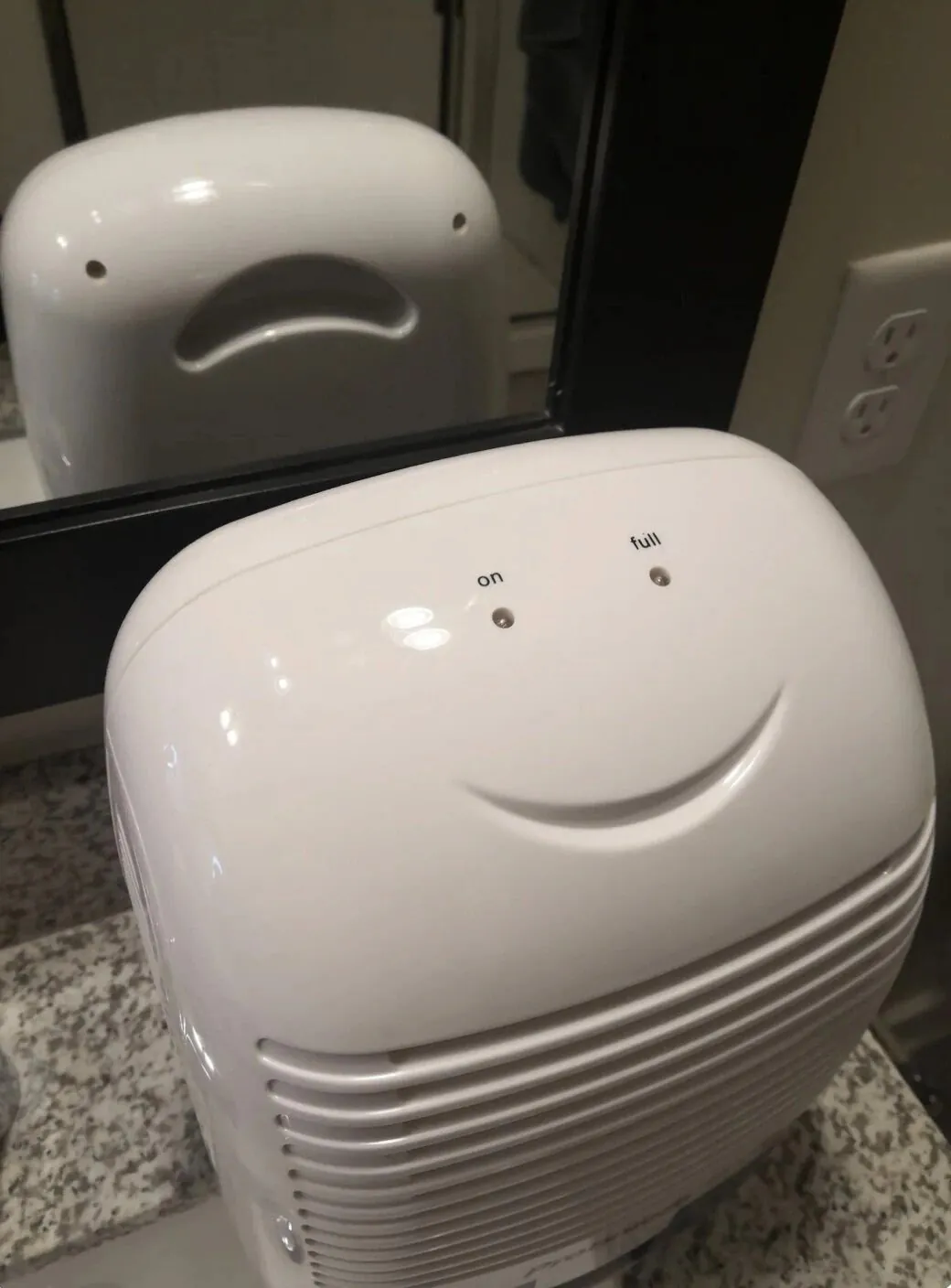 주인님 속지마세요!! 그놈은 제가 아니에요!!! | 인스티즈