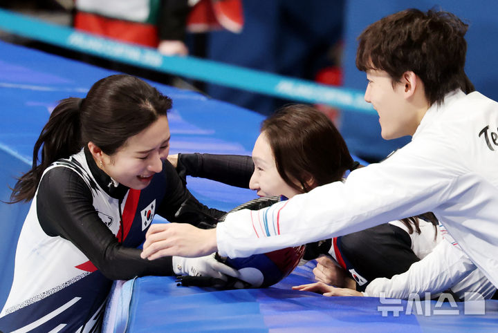 [잡담] 길리 축하해주는 종언민정이ㅠㅠㅠㅠㅠ | 인스티즈