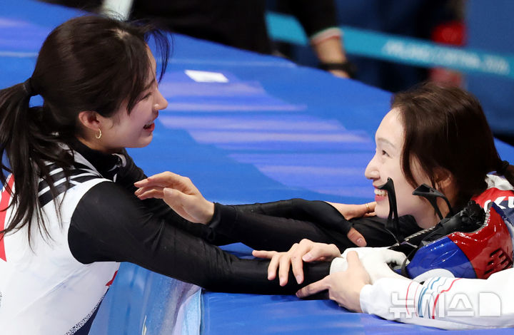 [잡담] 길리 축하해주는 종언민정이ㅠㅠㅠㅠㅠ | 인스티즈