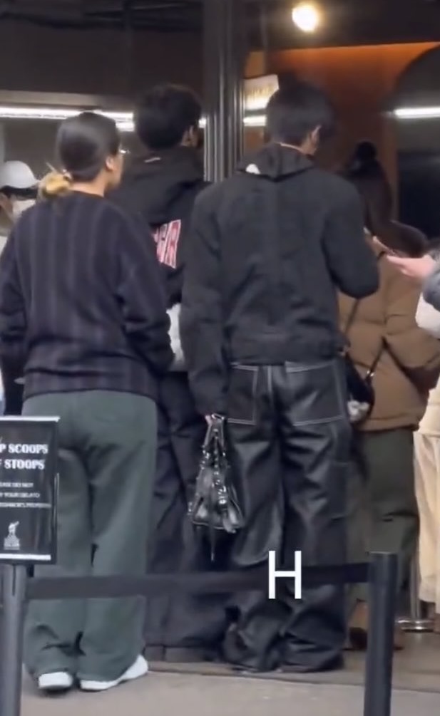 [잡담] 조우안신 생각보다 키크구나 | 인스티즈