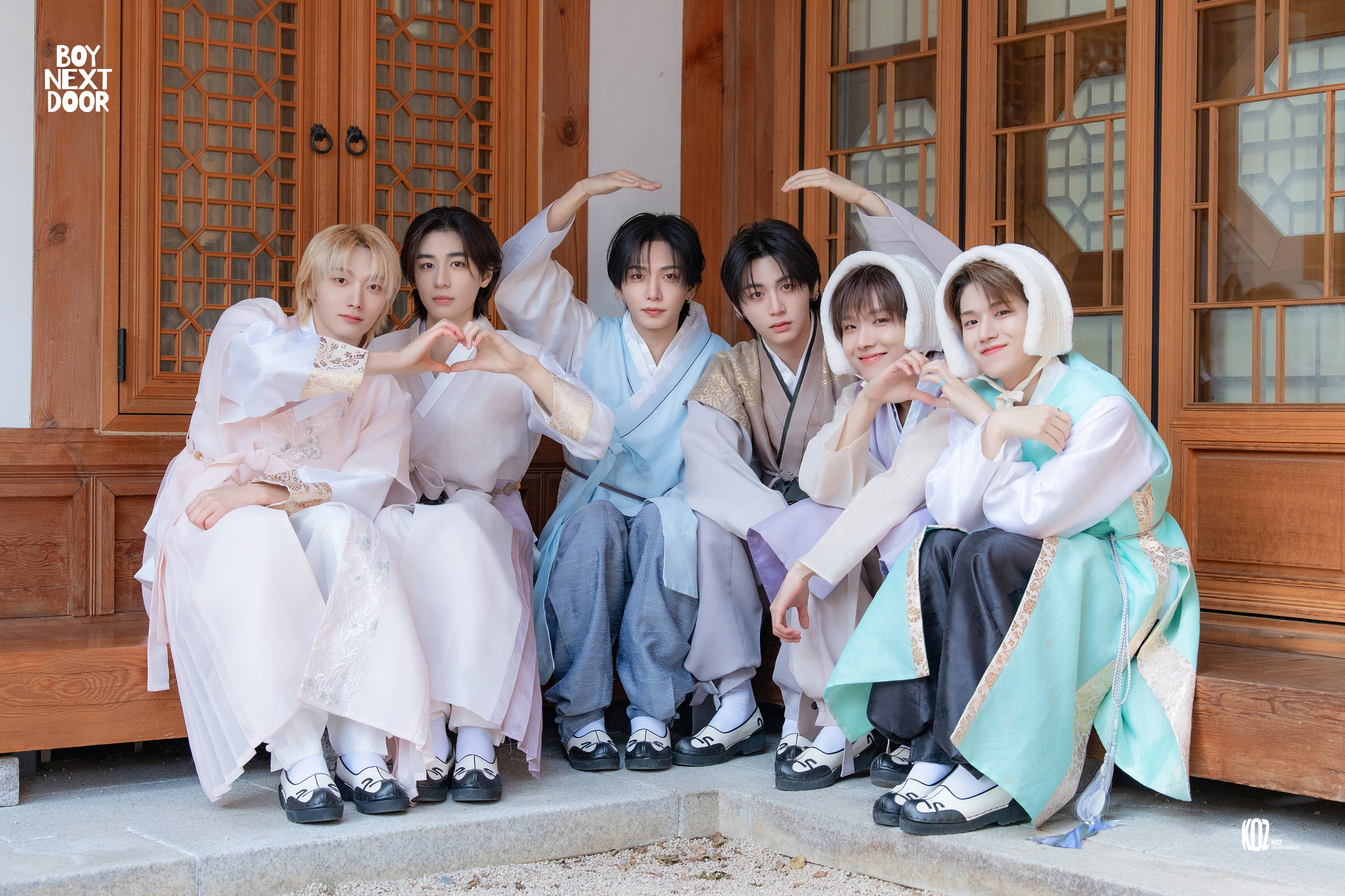 [잡담] 보넥도 추석 설날 마다 한복화보 낋여주는거 넘 좋구요🥹 | 인스티즈