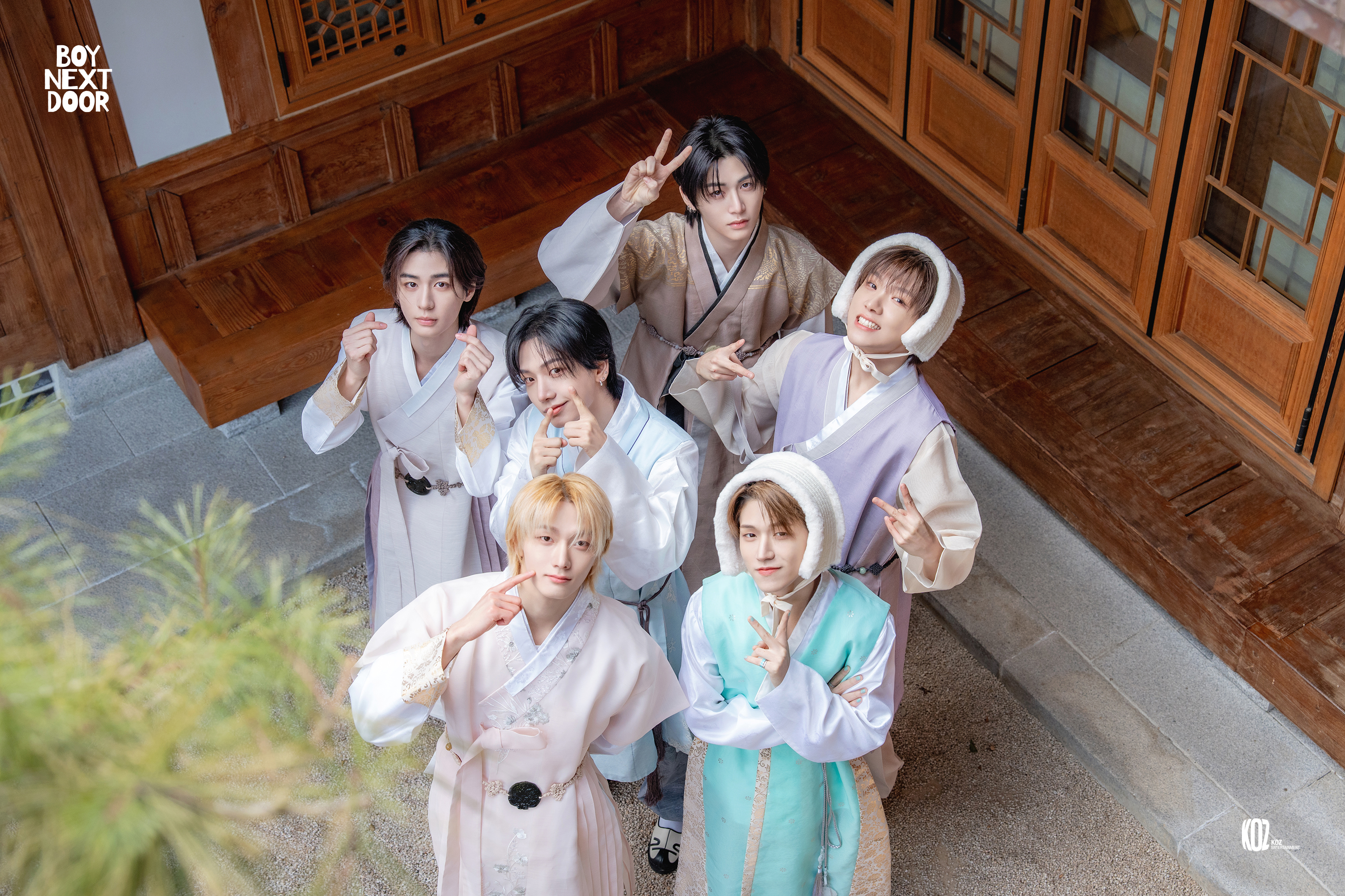 [잡담] 보넥도 한복 진짜 매번 이쁜 걸로 잘 입혀줌 | 인스티즈