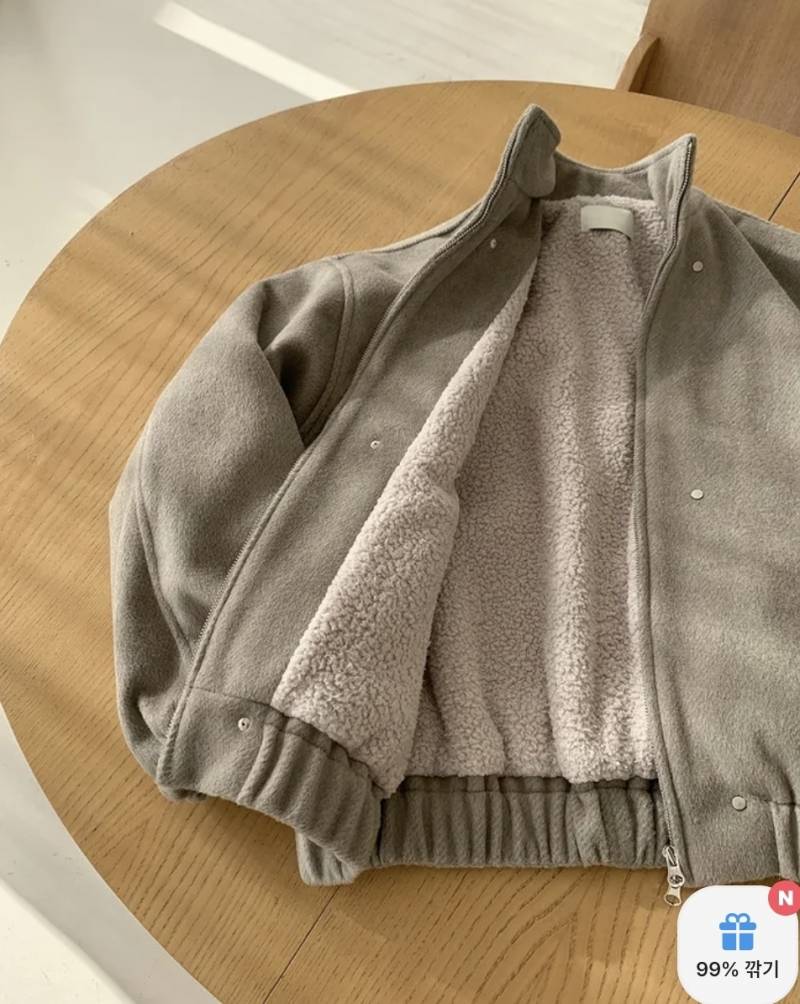 [잡담] 27살인데 이 아우터 어때? 살말 | 인스티즈