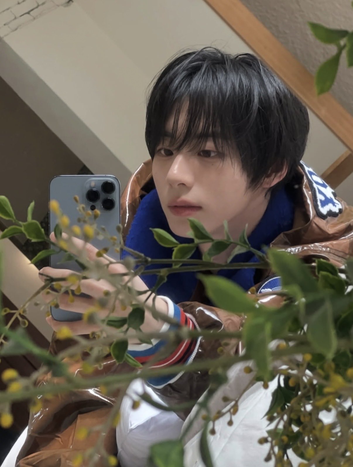 [잡담] 내본진 멤버 데뷔하기 전에 군대다녀왓는데 군대 사진봐봐 | 인스티즈