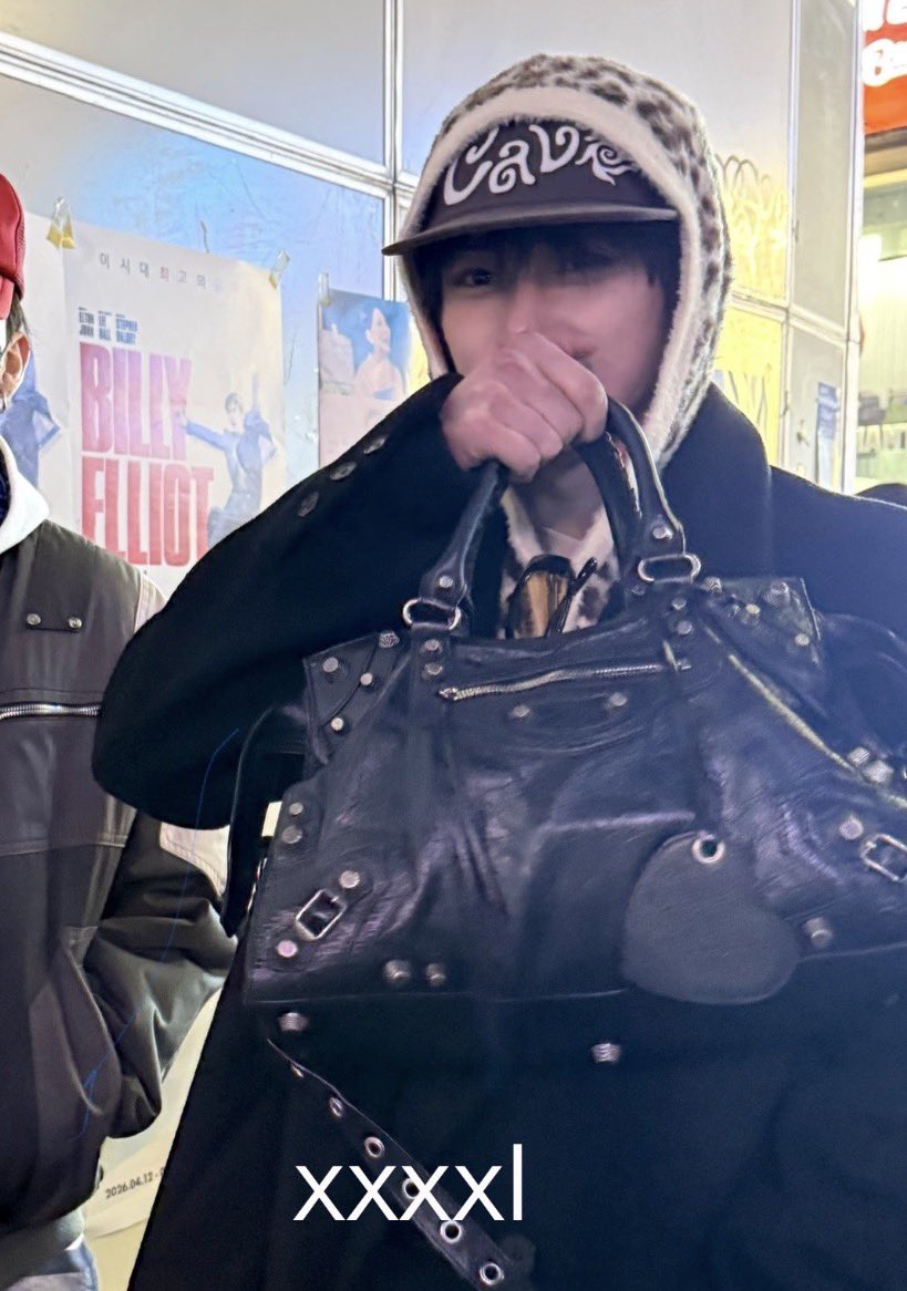 [잡담] 조우안신 목격담 떴는데 진짜 사복 보는 재미가 있다ㅋㅋㅋ | 인스티즈