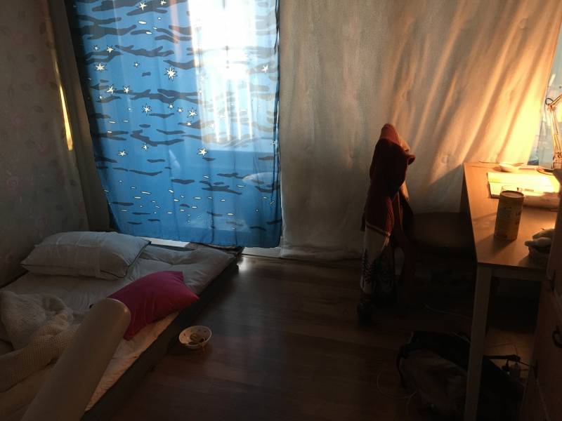 [잡담] 본가에 있는 내 방 잠 진짜 잘 오는 분위기임 | 인스티즈